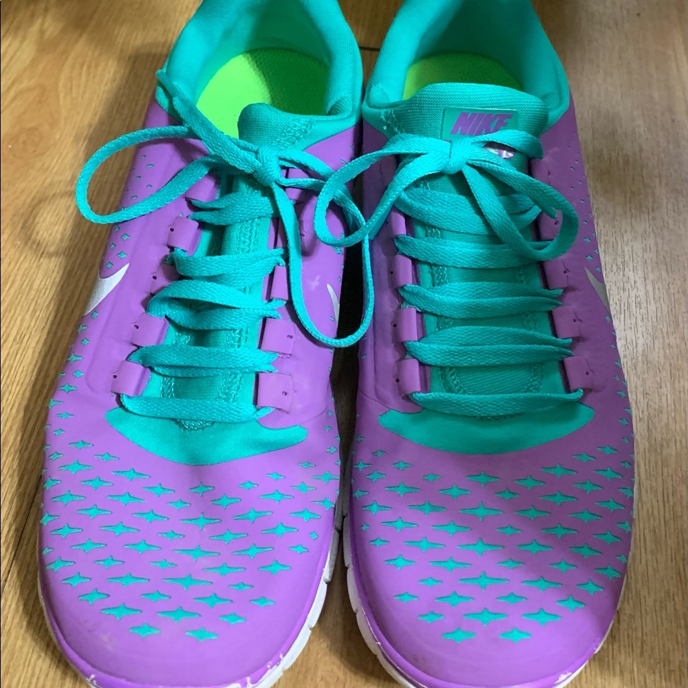 Beautiful Purple Nike Sneakers😍